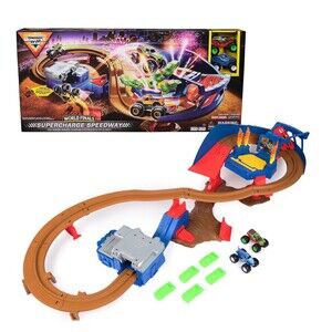 Monster Jam Supercharge Speedway Playset Megalodon & El Toro Loco Monster Trucks